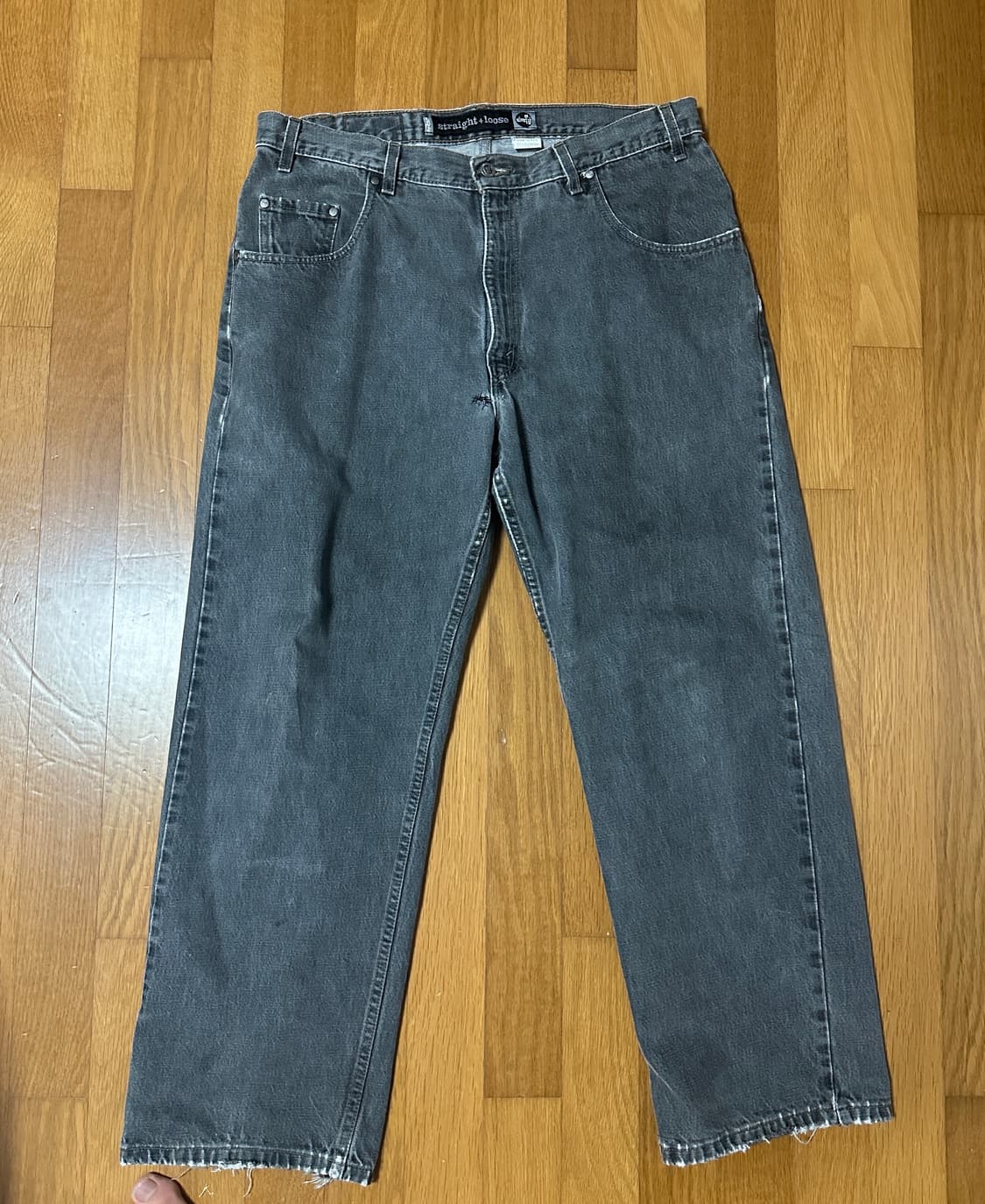 [36/30] 90s 리바이스 실버탭 스트레이트 루즈 흑청 데님 팬츠 상품이미지1