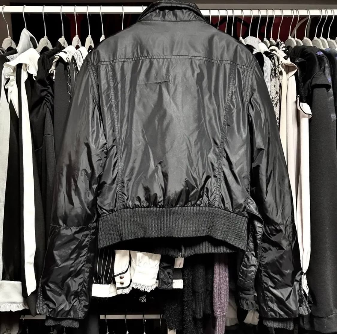 CALVIN KLEIN 캘빈클라인 라이더 크롭 패딩 자켓 상품이미지9