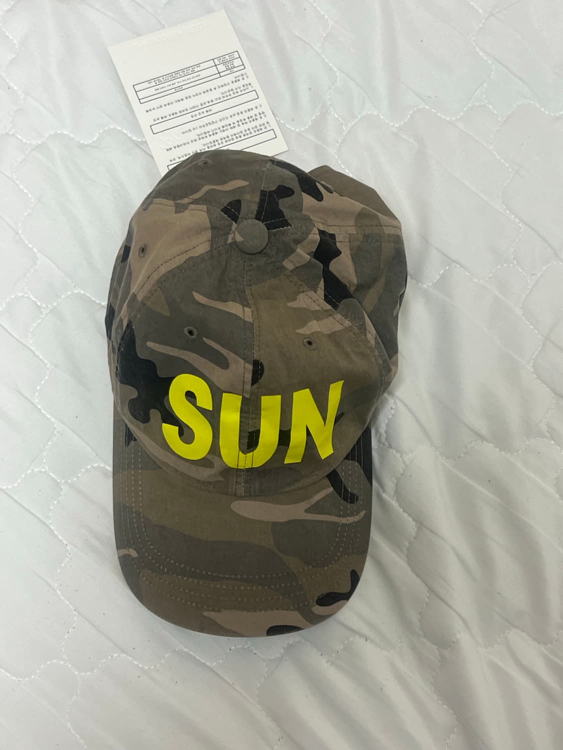 블루선플라워 SUN 로고 프린팅 카모 플라주 캡 상품이미지1