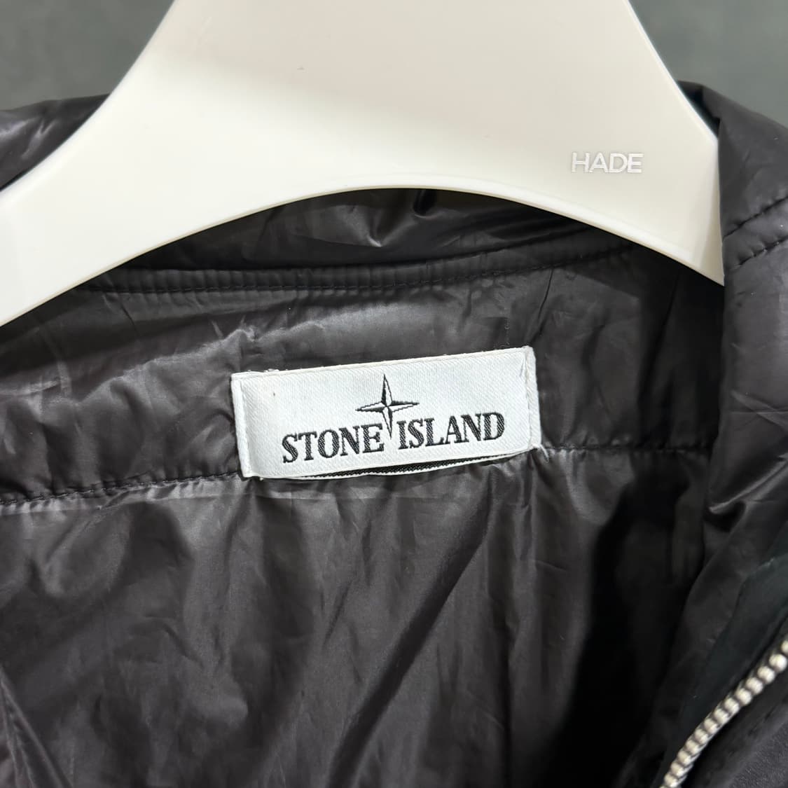 스톤아일랜드 소프트쉘 프리마로프트 상품이미지3