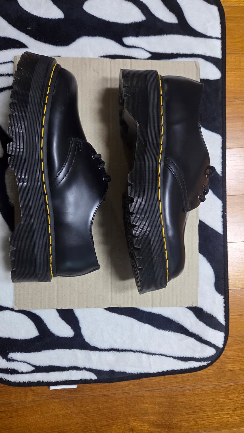 닥터마틴 1461 쿼드 상품이미지3