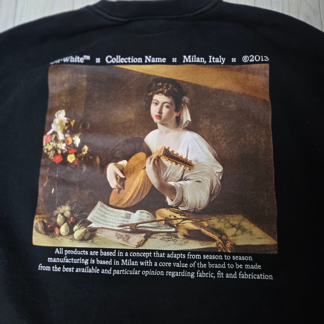 오프화이트 카라바지오 루트 슬림 크루넥 맨투맨 상품이미지5