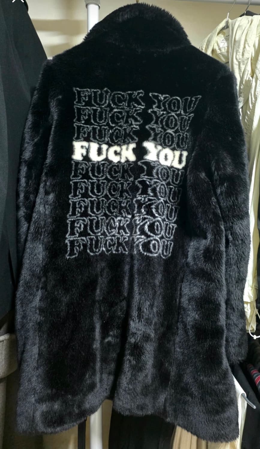 [L] 슈프림 X 히스테릭 글래머 퍼코트  상품이미지1