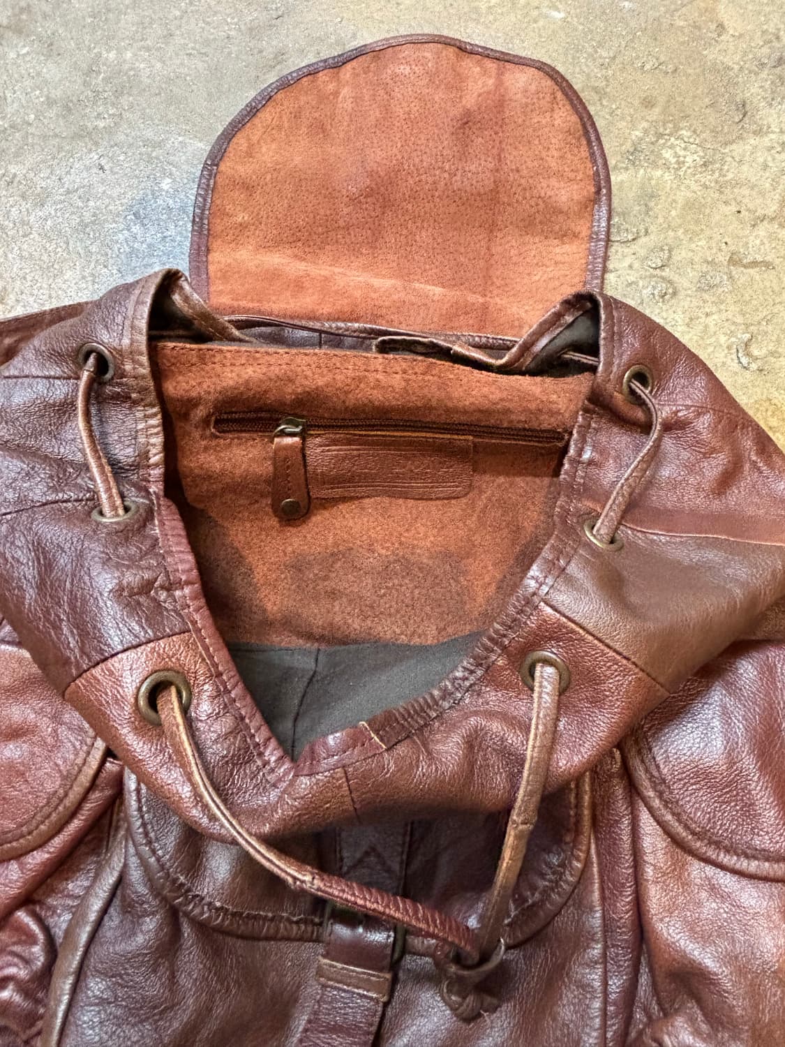 빈티지 복조리 가죽 백팩 상품이미지7