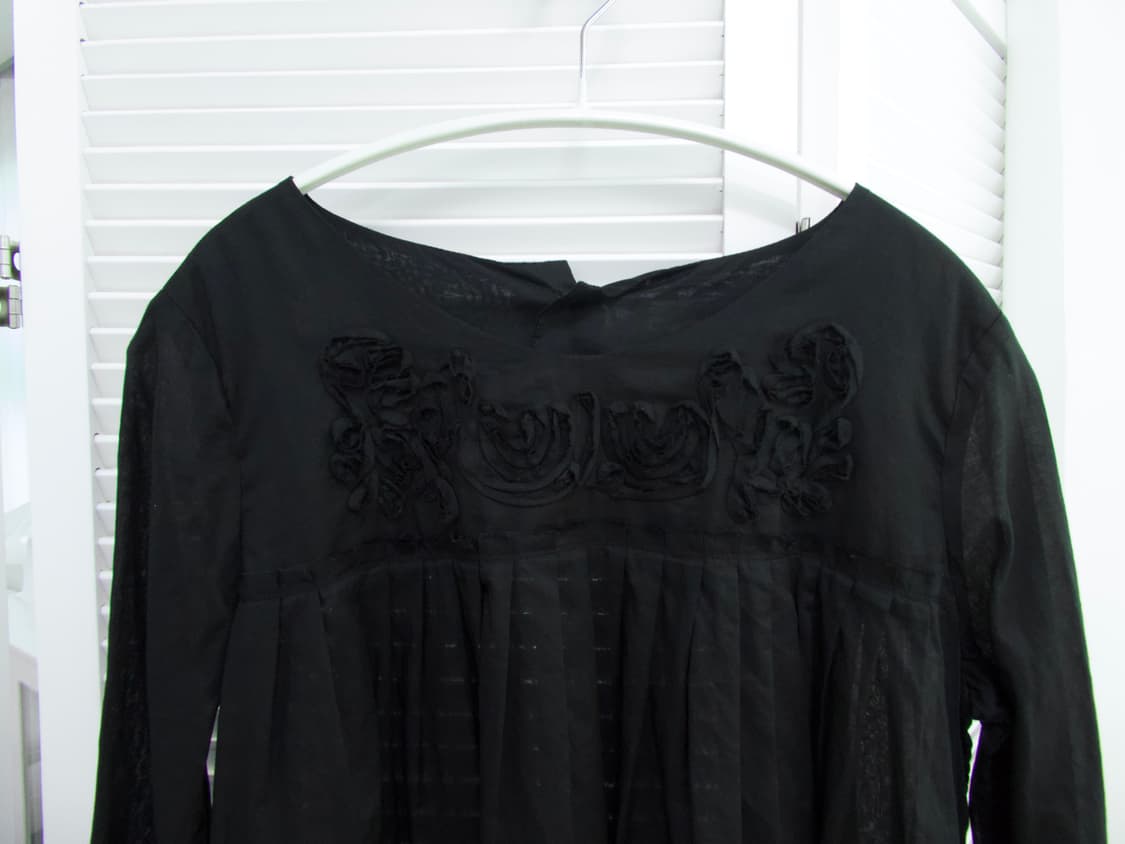 수나오 쿠와하라 아플리케 블라우스 상품이미지4