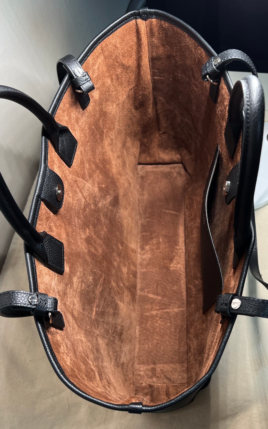 벨리에 케빈 토트백 블랙 정가 39.9만 판매 상품이미지8