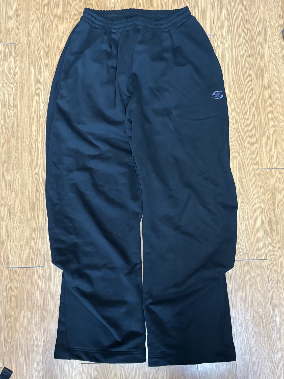 산산기어 스웻팬츠 두 장 (블랙, 그레이) 상품이미지1