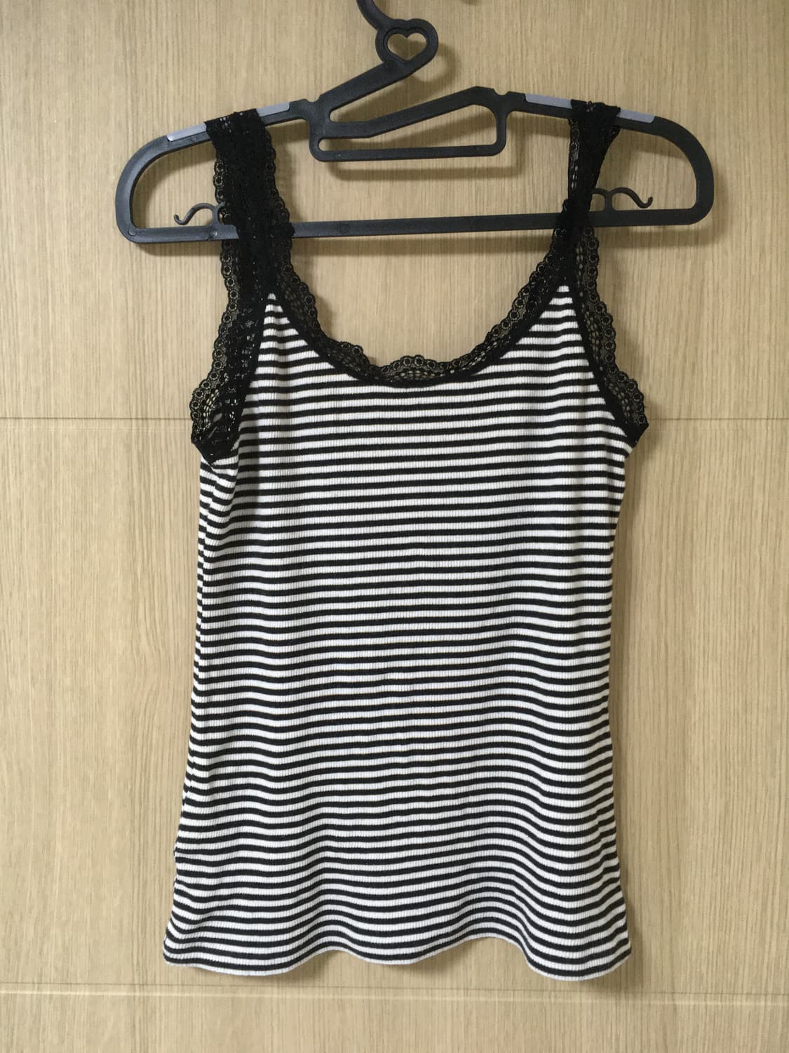 Uniqlo Stripe sleeveless 상품이미지2