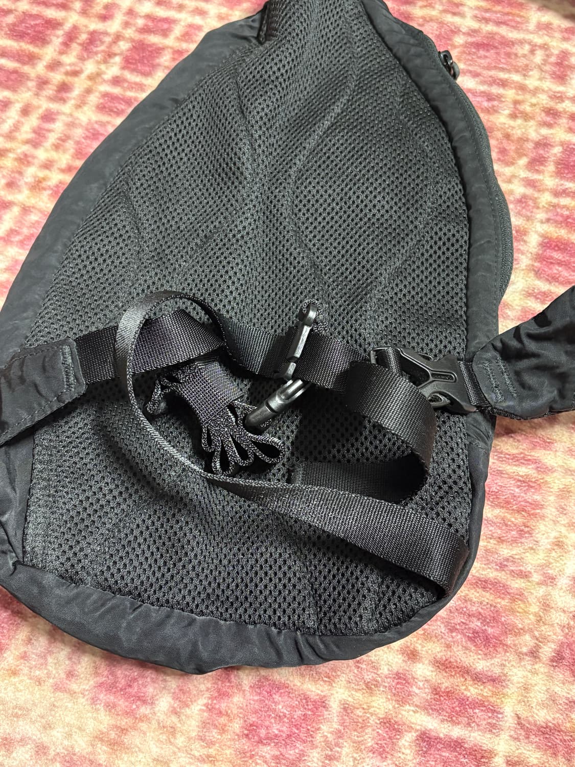 CP컴퍼니 슬링백 상품이미지3