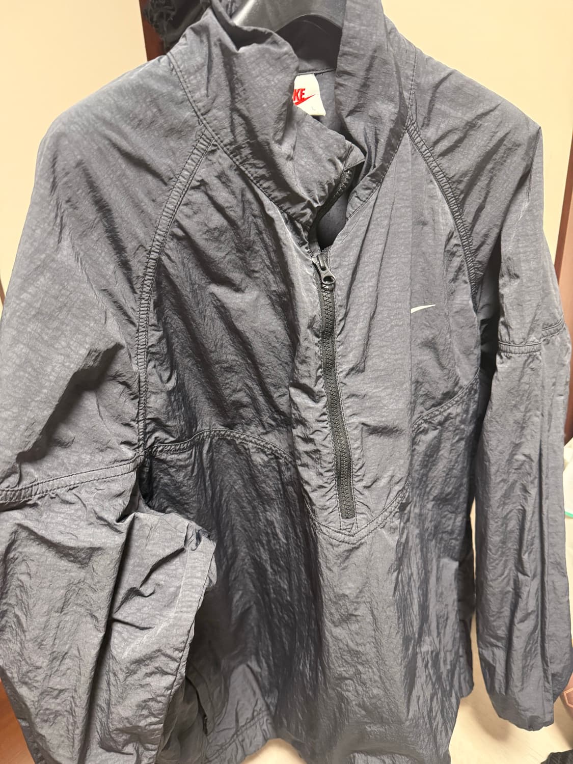 나이키 스투시 윈드러너 느와르 l 상품이미지1