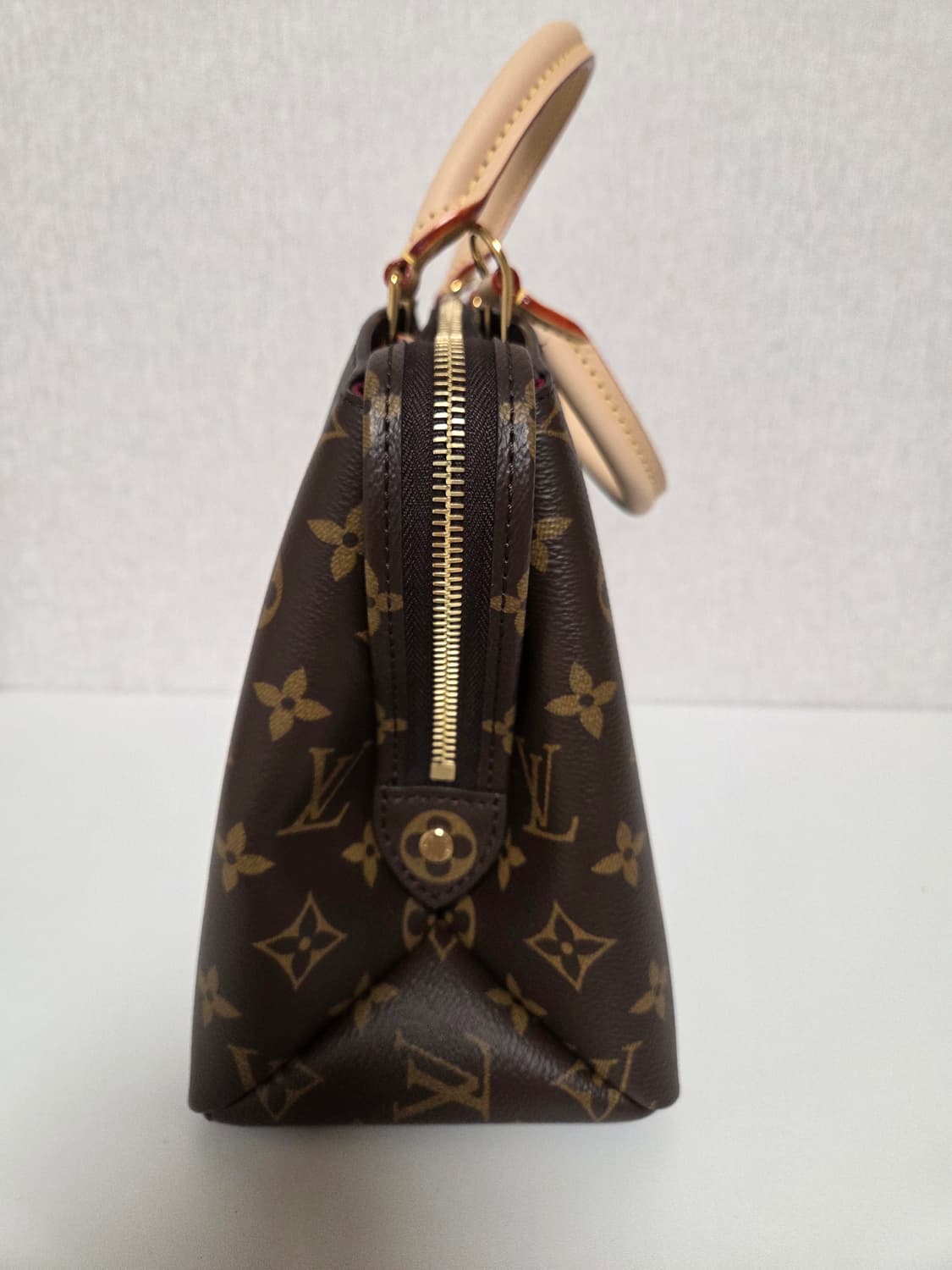 루이비통 쁘띠뜨팔레 상품이미지5