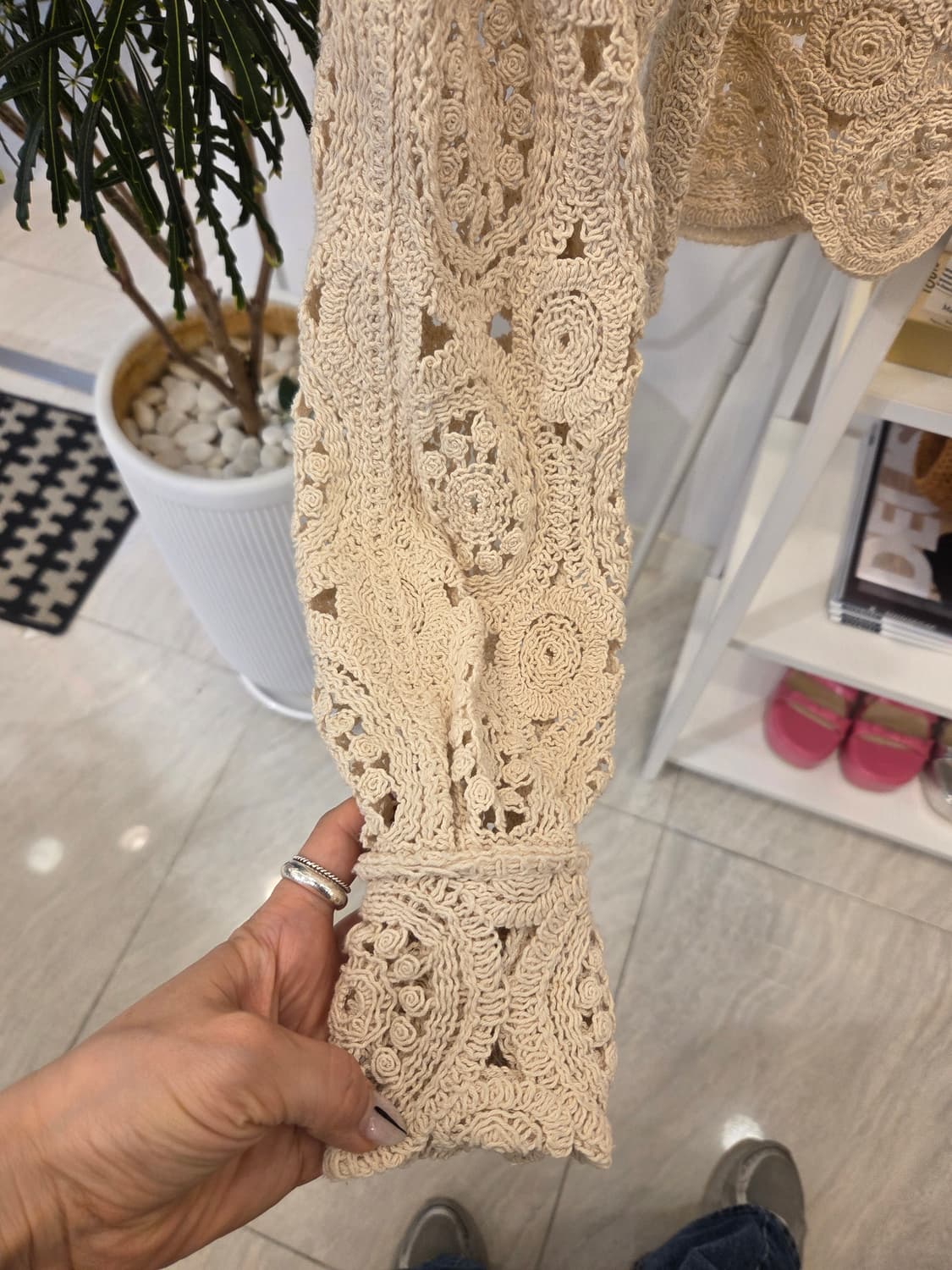 스퀘어넥 크로쉐 크롭 니트 블라우스 상품이미지3