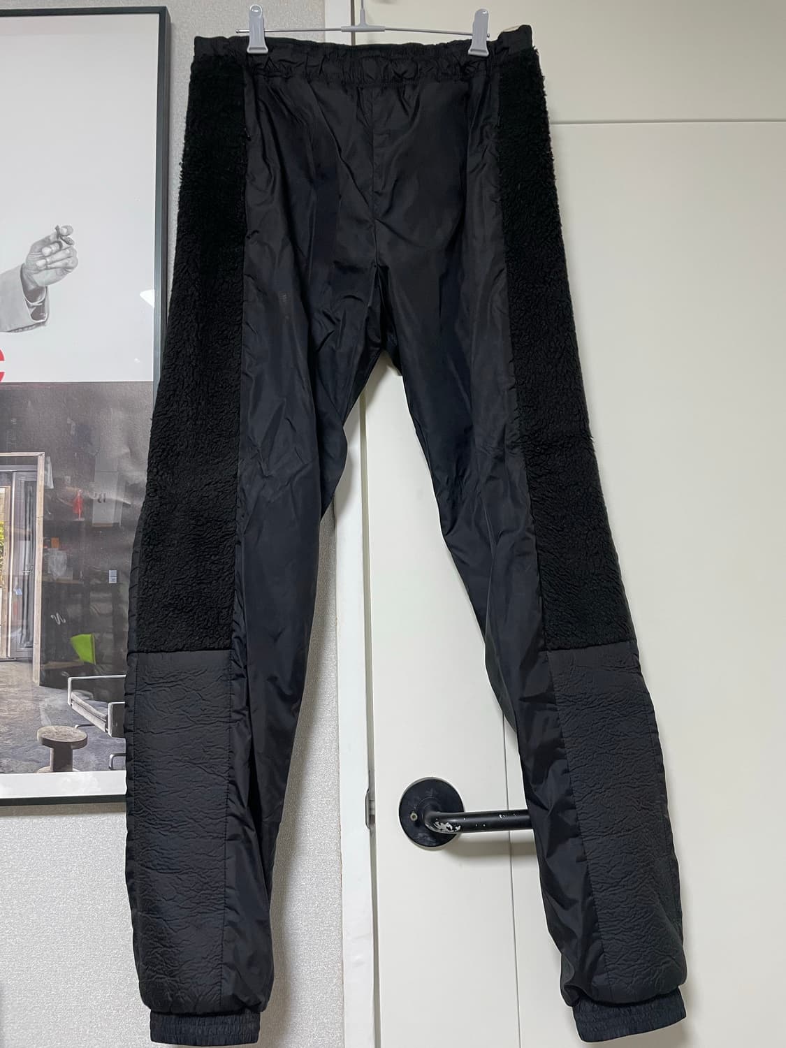 코트와일러 테크니컬 플리스 패널 트랙 팬츠 상품이미지2