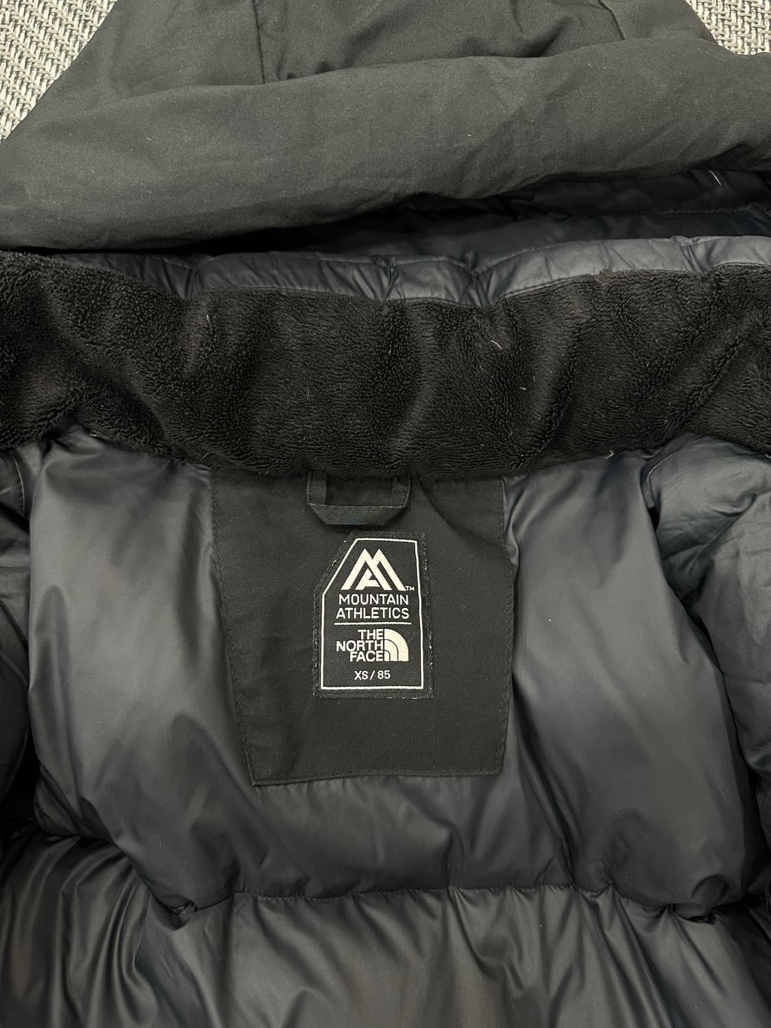 노스페이스 롱패딩 블랙 상품이미지3