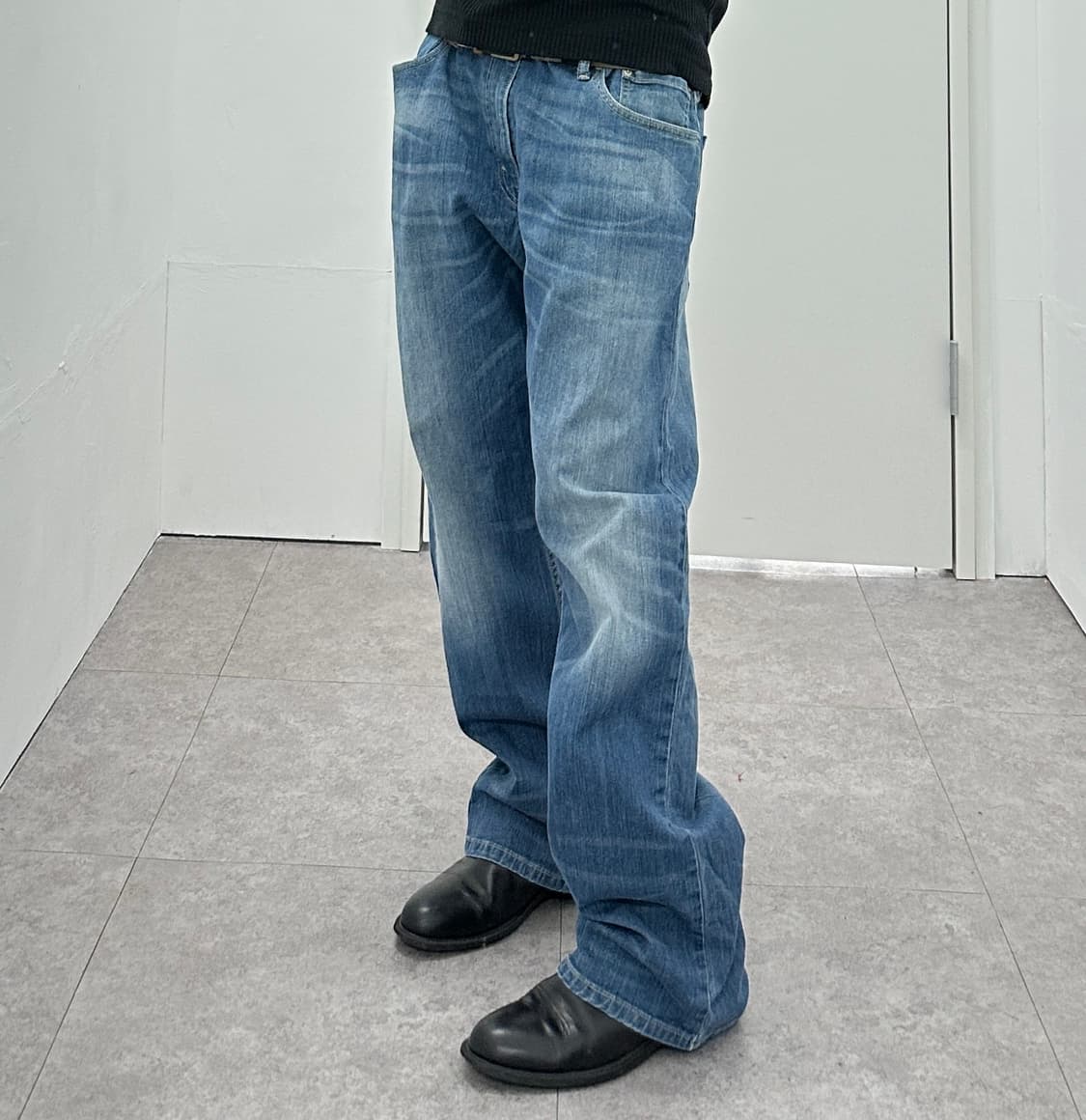 LEVI’S flare cut denim pants 상품이미지1