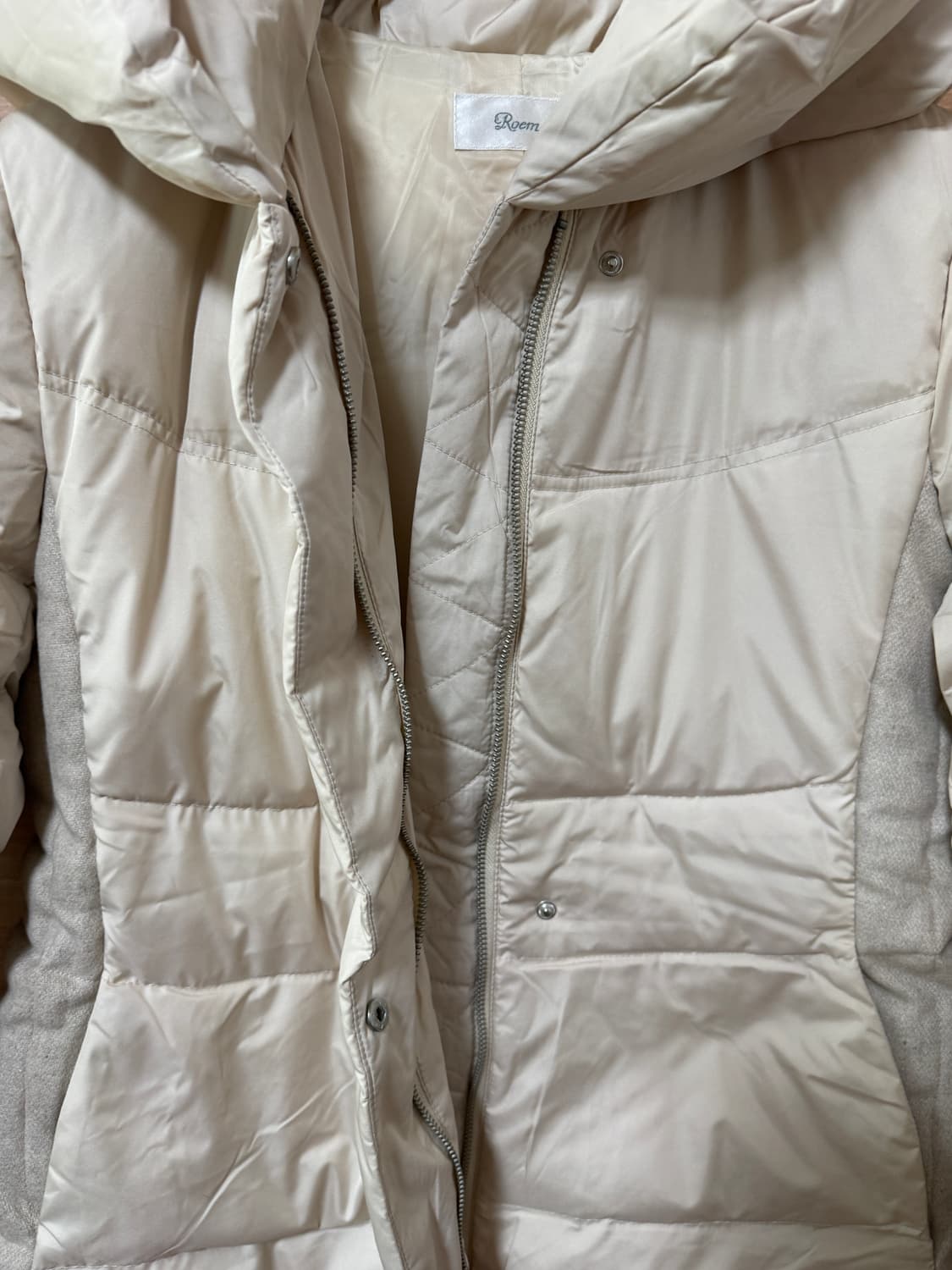 로엠 여성 아이보리 패딩 자켓 새상품 상품이미지2