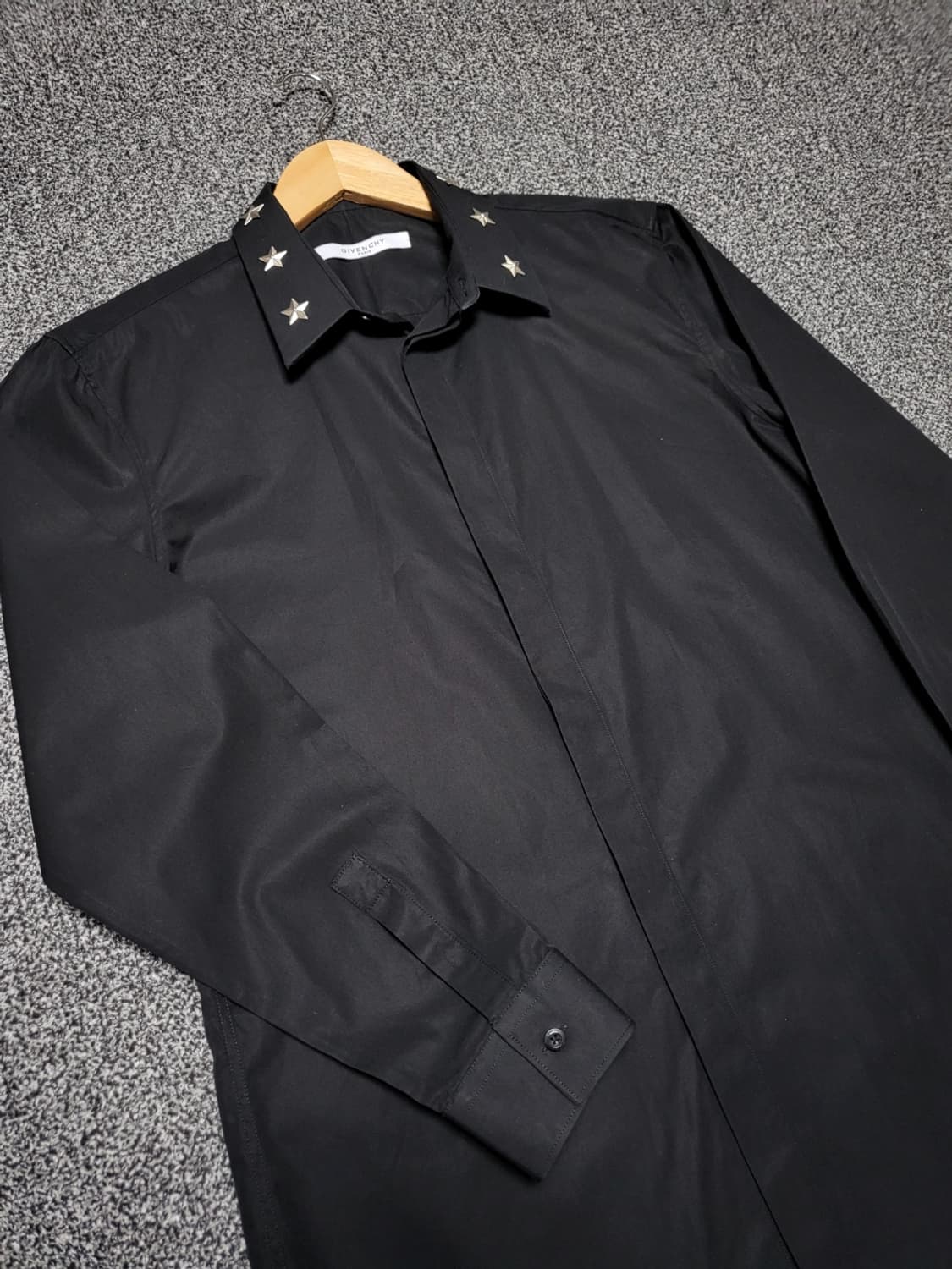 지방시 메탈스타패치 남성 셔츠 남방 100 상품이미지5