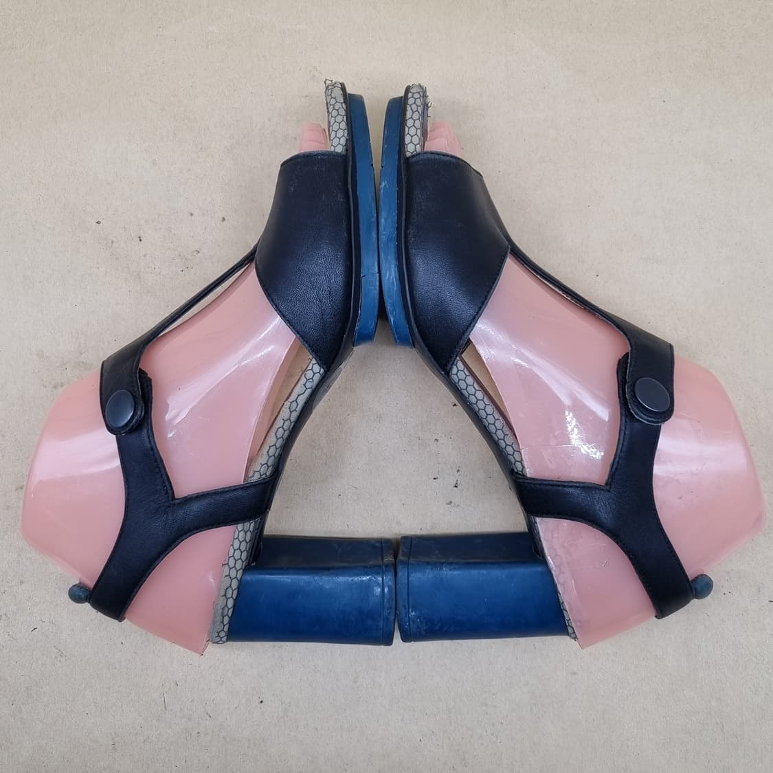 캠퍼 여성 샌들240 굽8 상품이미지6