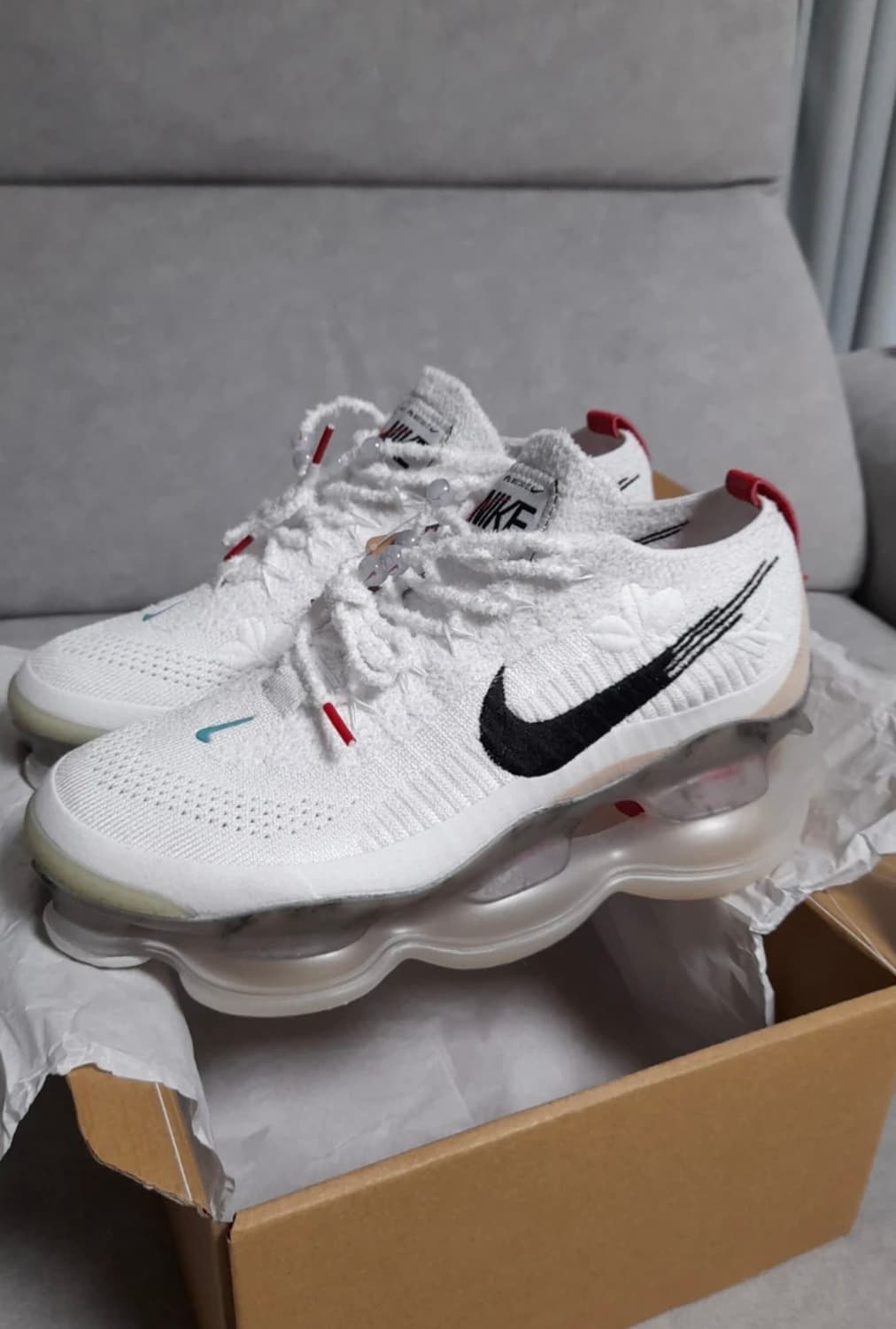 나이키 에어맥스 스콜피온 플라이니트 서밋 화이트 상품이미지5