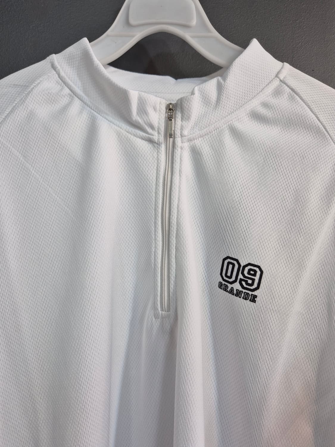 화이트 LL 사이즈 폴리에스터 100% 티셔츠 텍달림 새상품 상품이미지3