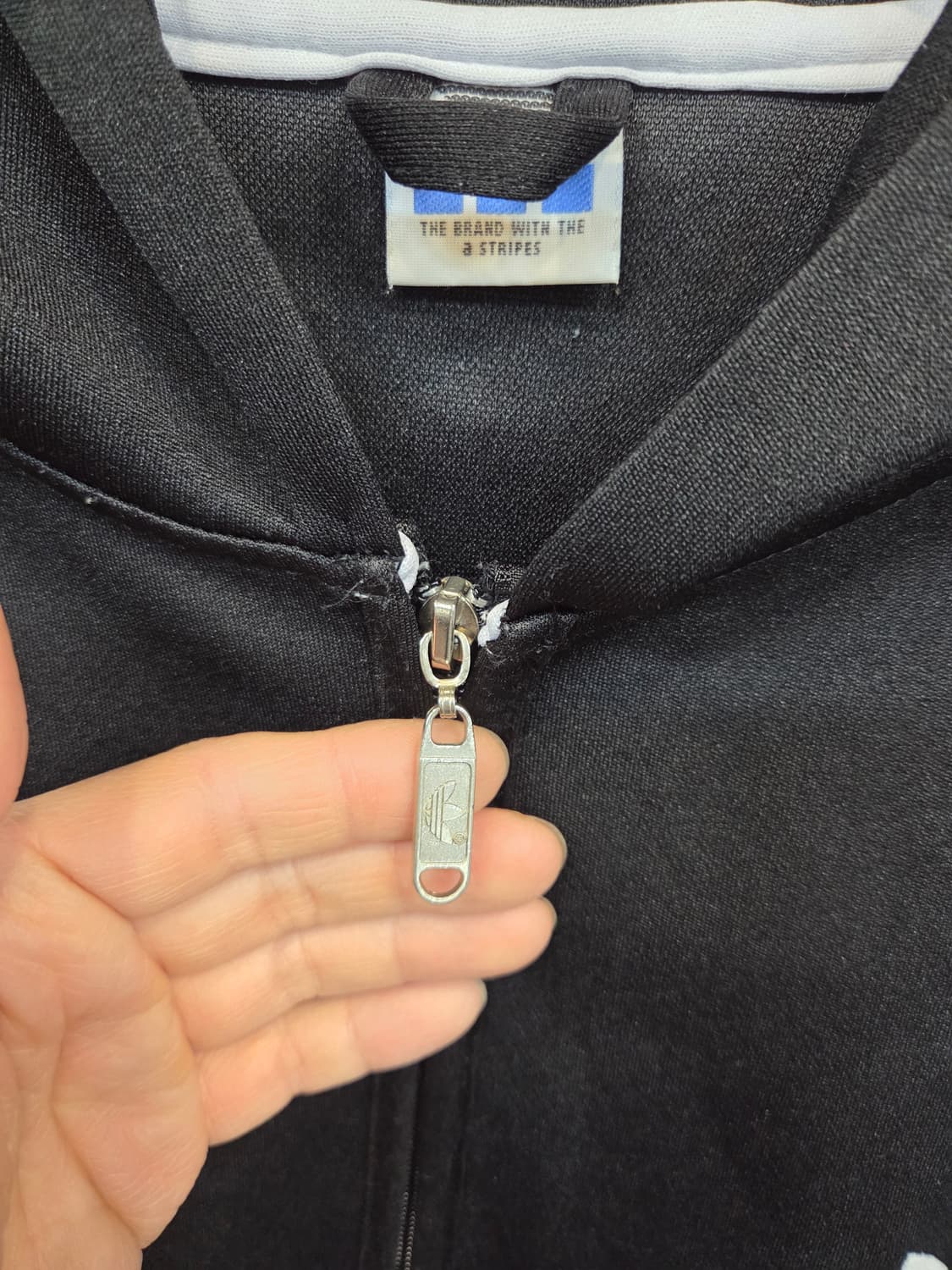 아디다스 올드스쿨 빈티지 트랙탑 후드로고 져지L 상품이미지4