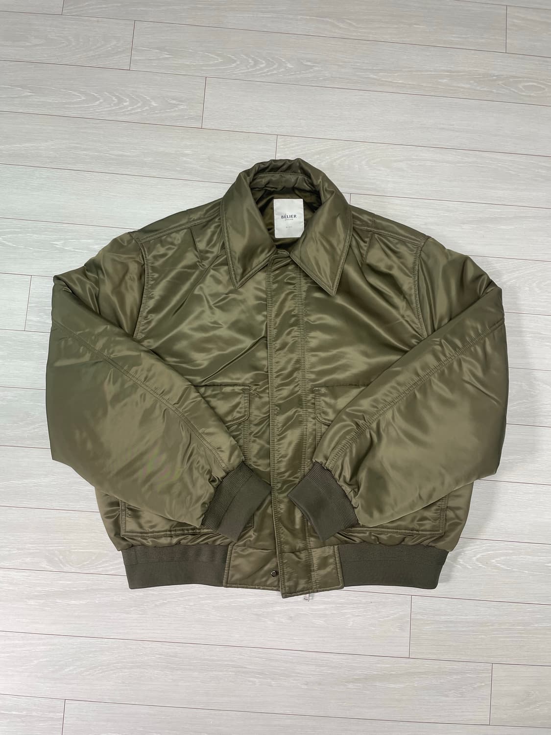 벨리에 패디드 봄버 자켓 상품이미지3