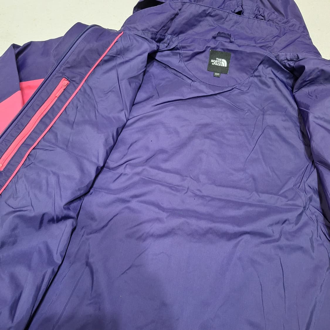 노스페이스  바람막이100 상품이미지5