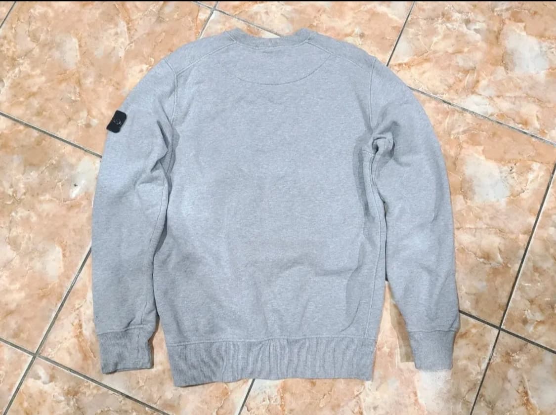 스톤아일랜드 그레이 맨투맨 티셔츠 상품이미지2