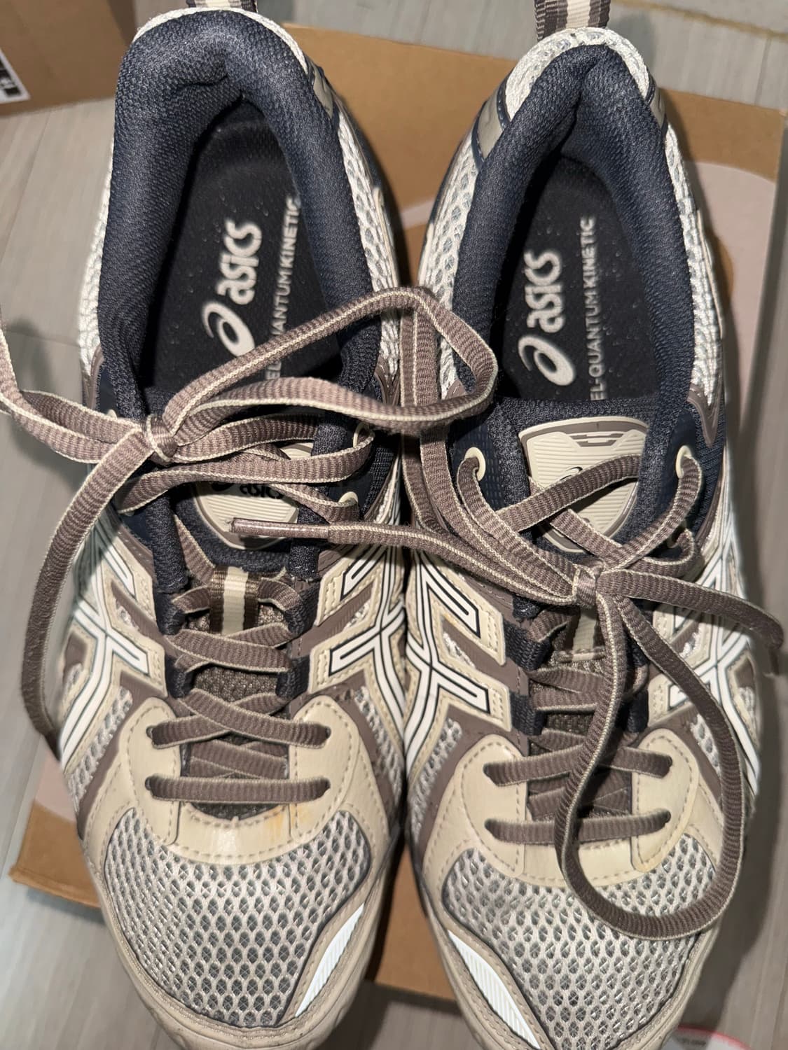 아식스 젤 퀀텀 키네틱 버치 다크 토프 상품이미지2