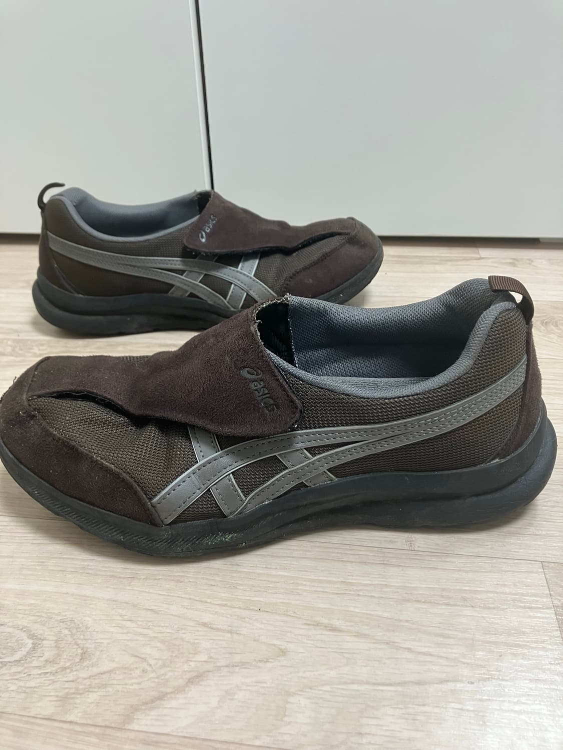 아식스 라이프워커 커피 270 상품이미지4