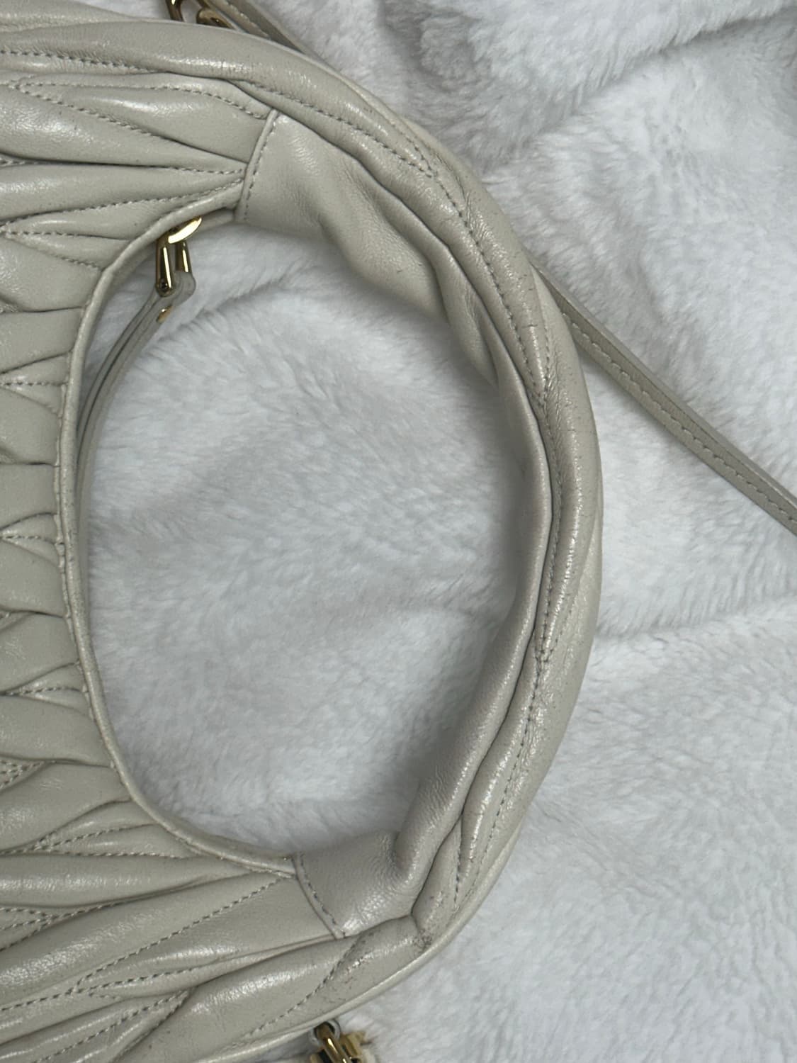 미우미우 호보백 상품이미지5