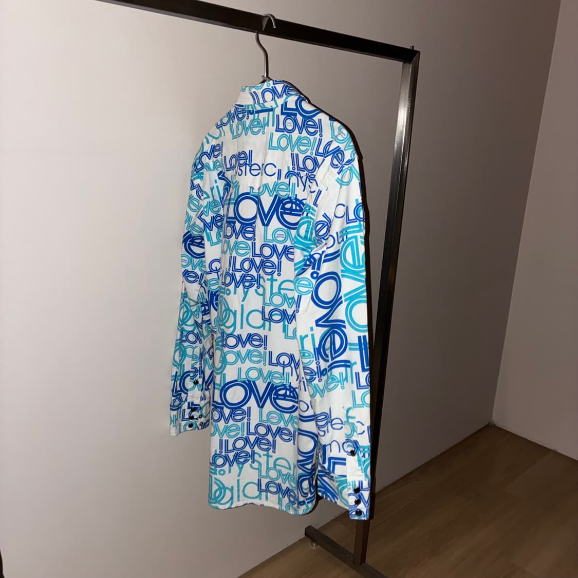 2000‘s 히스테릭글래머 LOVE 레터링 셔츠 상품이미지3