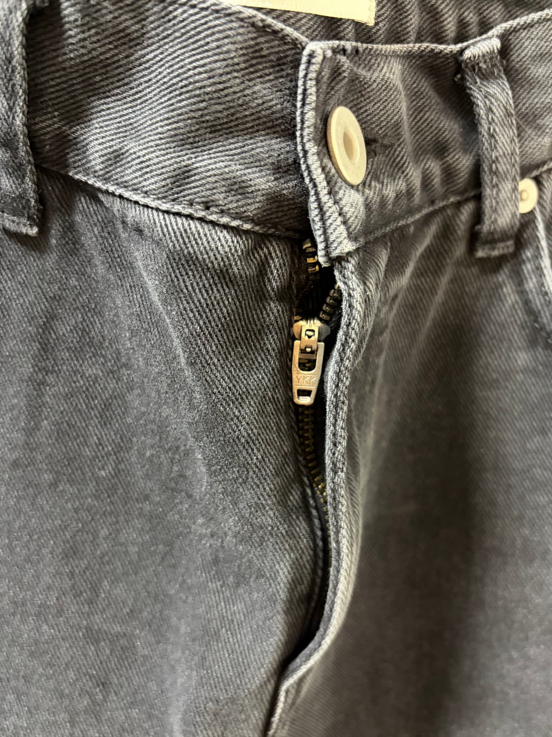 에잇디비전 워시드 블랙 팬츠 - 세미 플레어 핏 상품이미지3