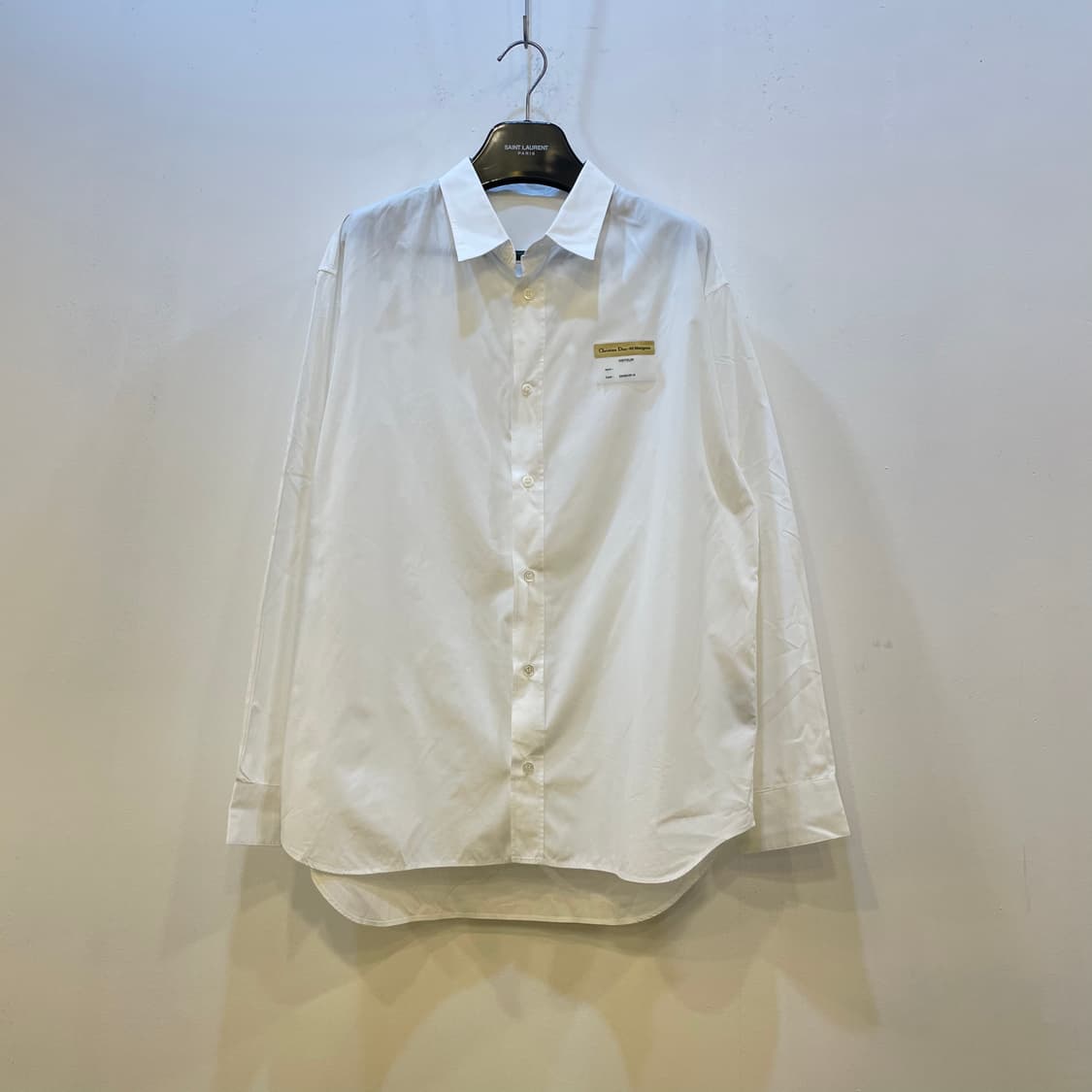 디올 시리얼 넘버 패치 셔츠 상품이미지1