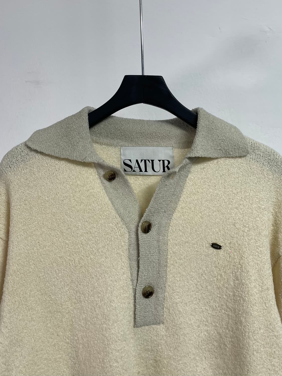 세터 아이보리 카라넥 니트 (on.255) 상품이미지2