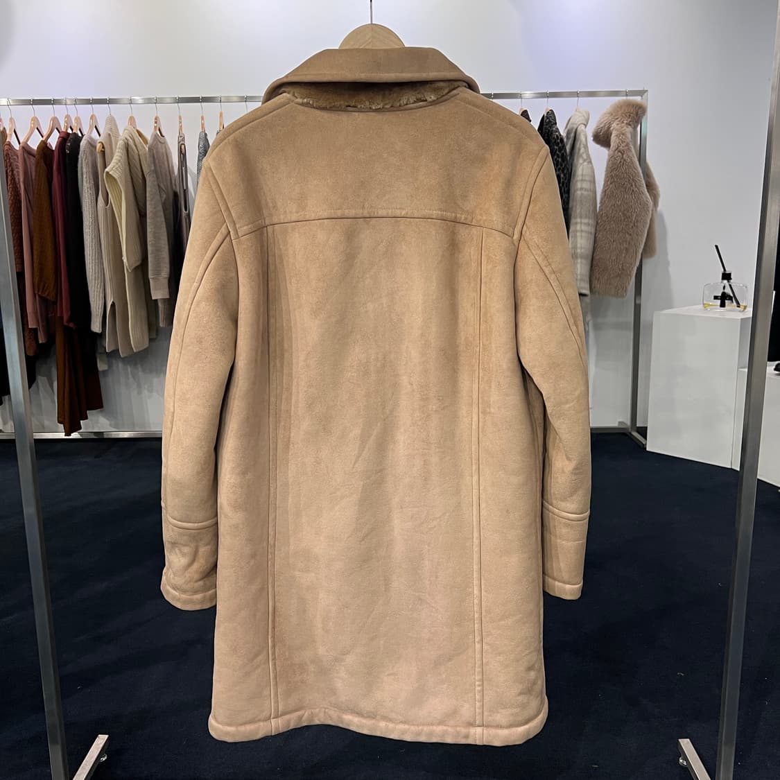 [50] MONSIEUR 니콜 양가죽 무스탕 코트  상품이미지2