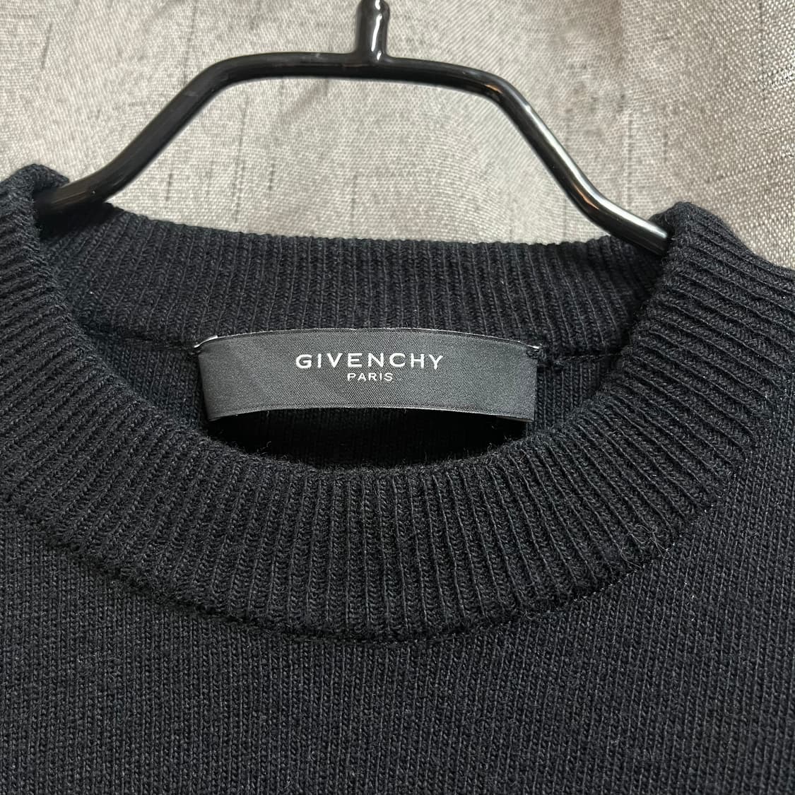 (매장판) 지방시 100% 모(울) 크루넥 긴팔 니트 90 상품이미지4