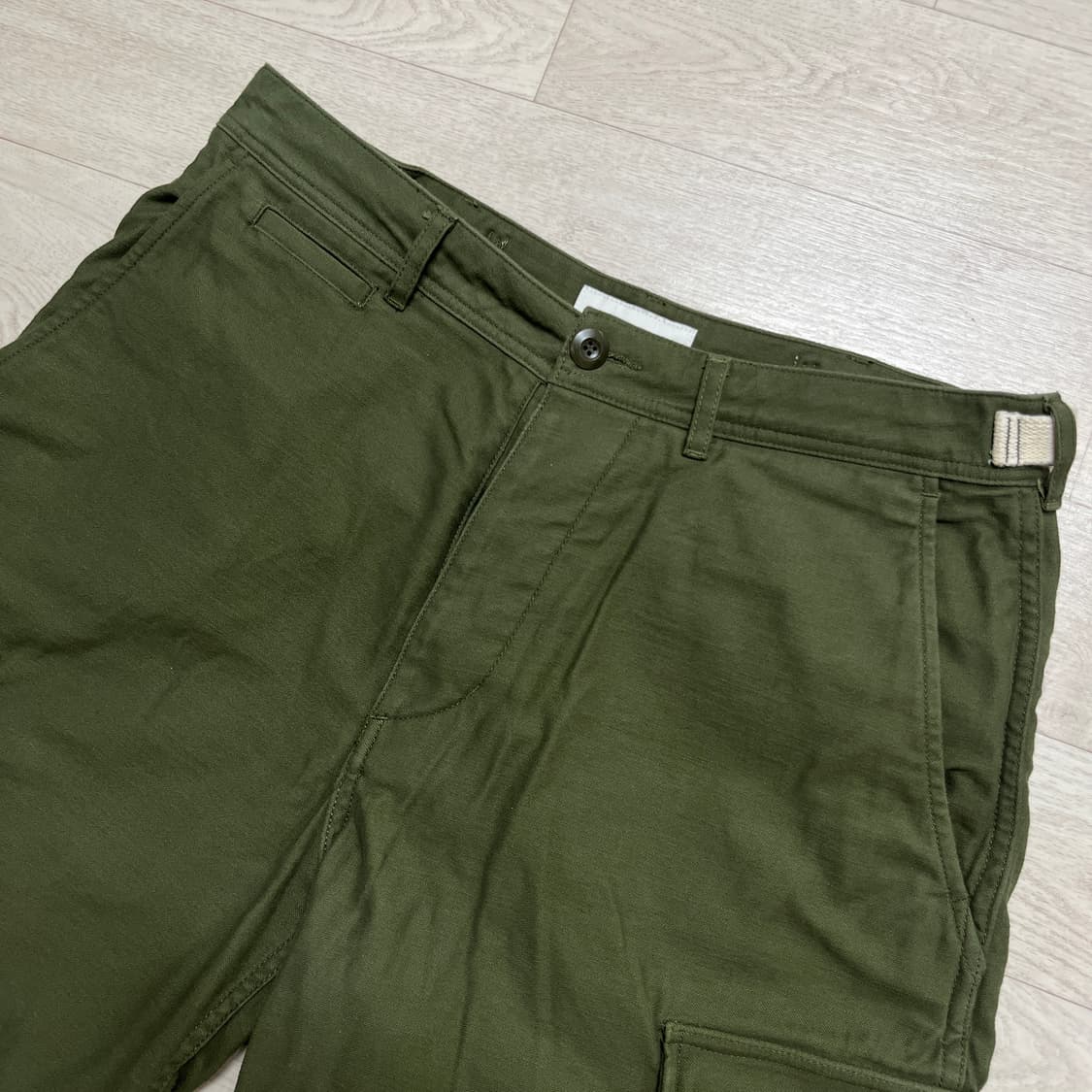 [1] 아워셀브스 백사틴 bdu 쇼츠 올리브 드랩 반바지 상품이미지5