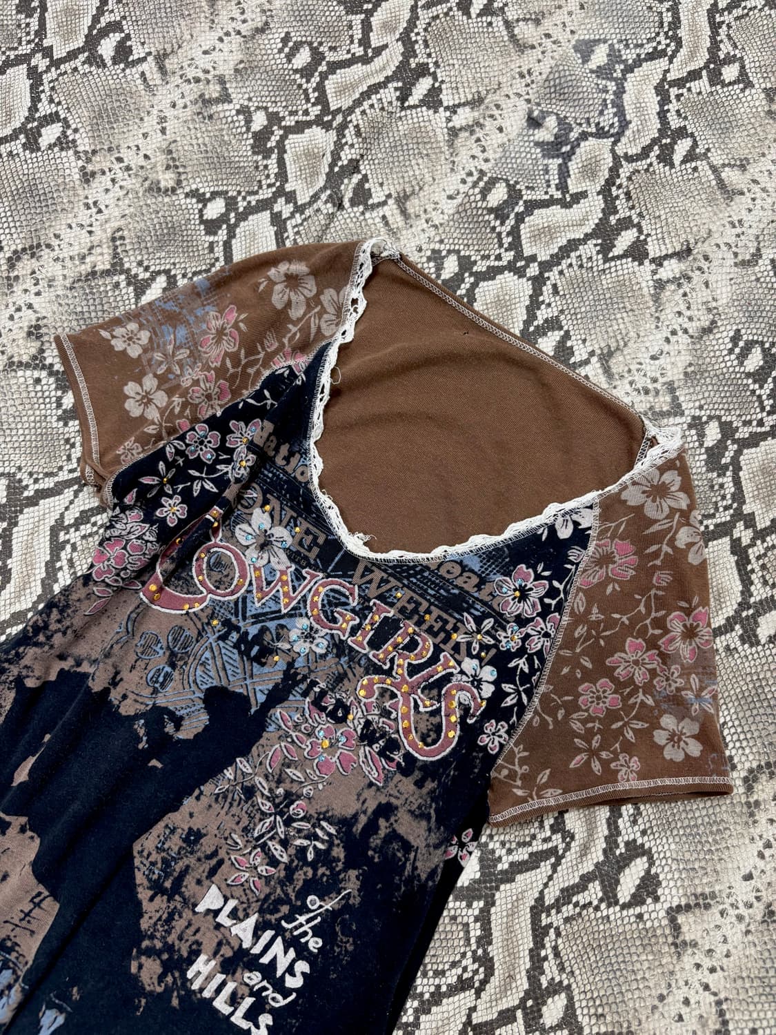 “Vintage” 00’s Design Gothic Oriental Mo 상품이미지3