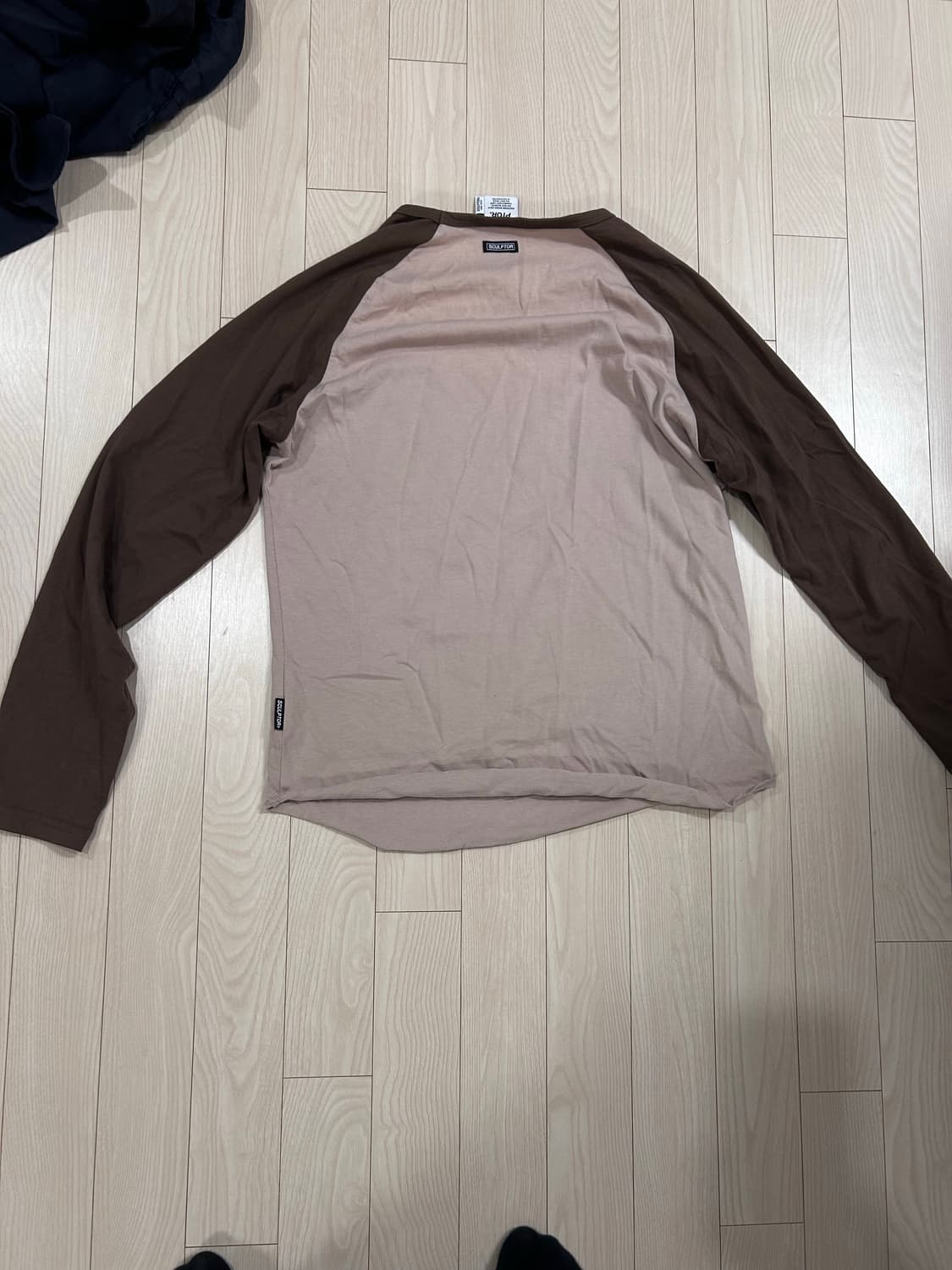 스컬프터 Devil Raglan L/S Tee Beige/Brown 상품이미지2