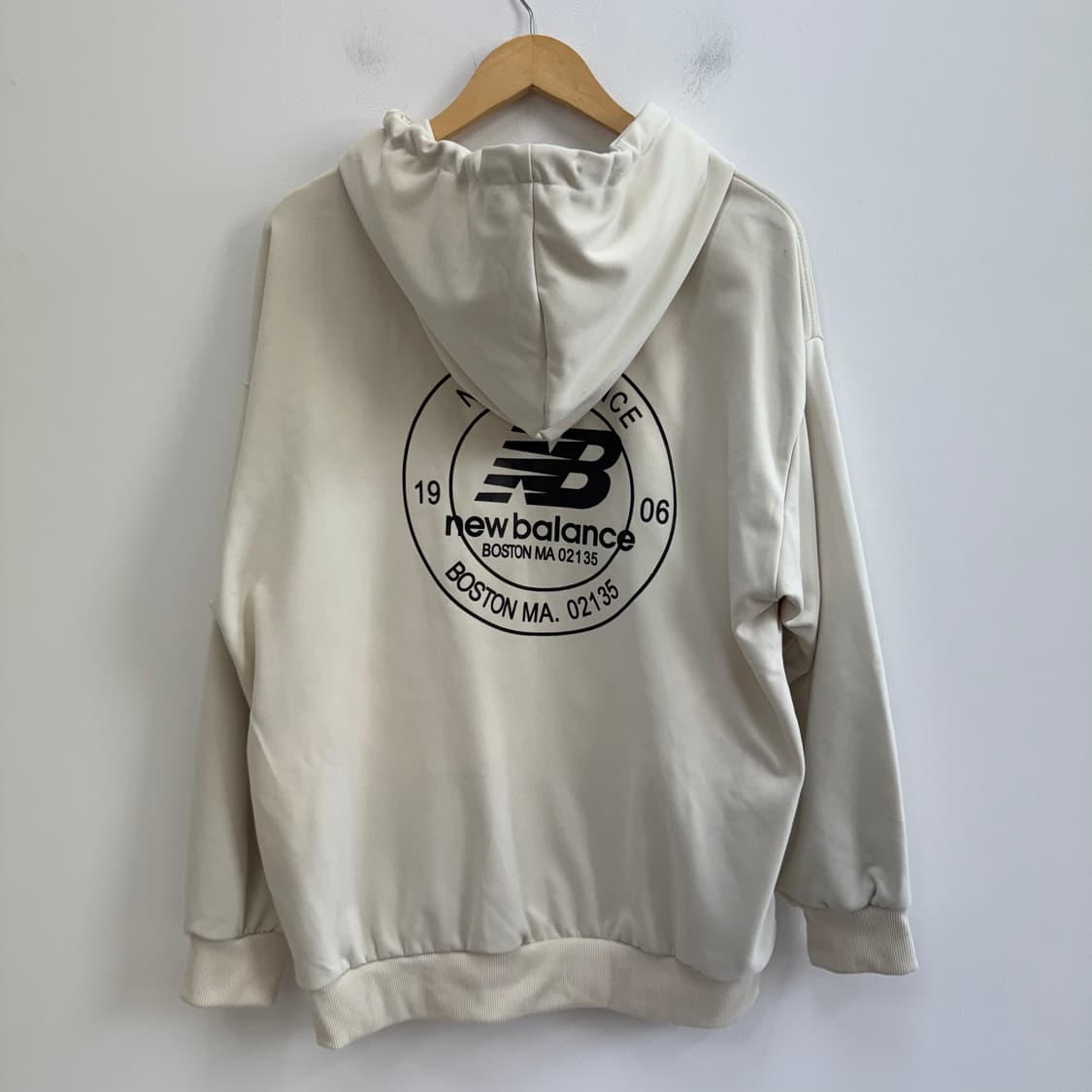 [110정도] 뉴발란스 백프린팅 후드집업 자켓 아이보리 3725 상품이미지4