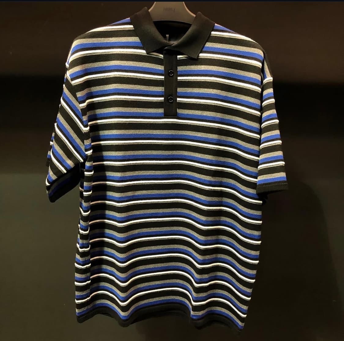 준지 니트 오버핏 카라셔츠 M. (역시즌할인) 상품이미지3