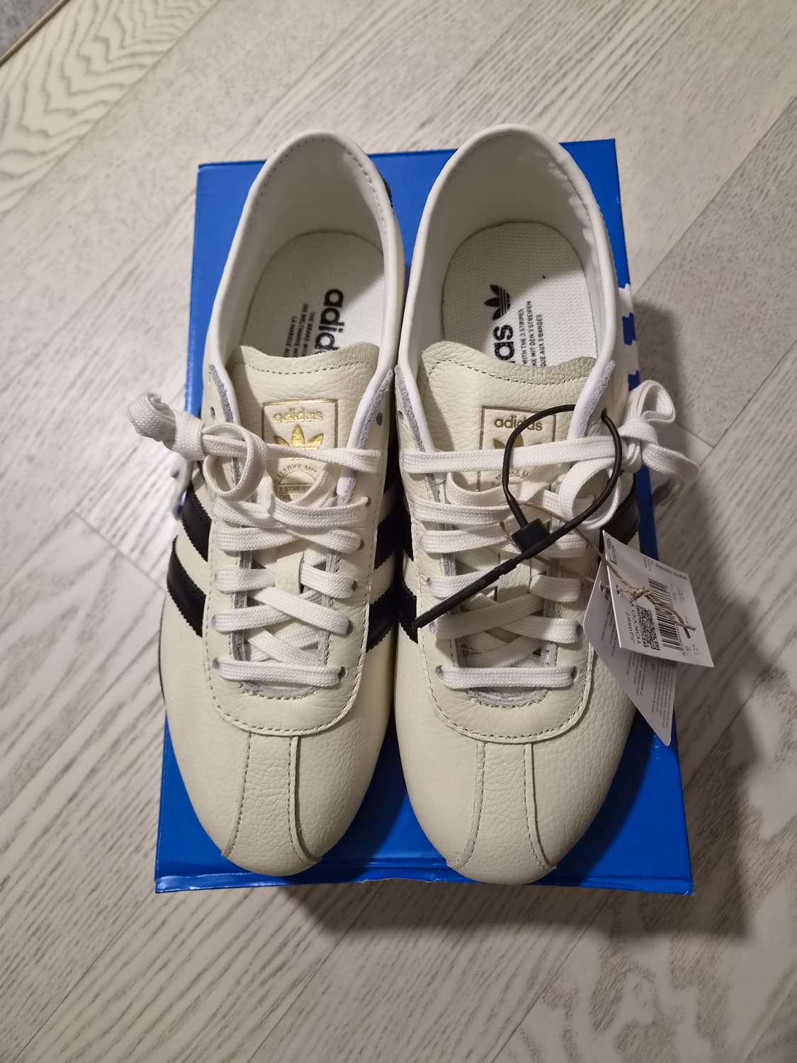 [새상품] 아디다스 도쿄 오프화이트 245 상품이미지2