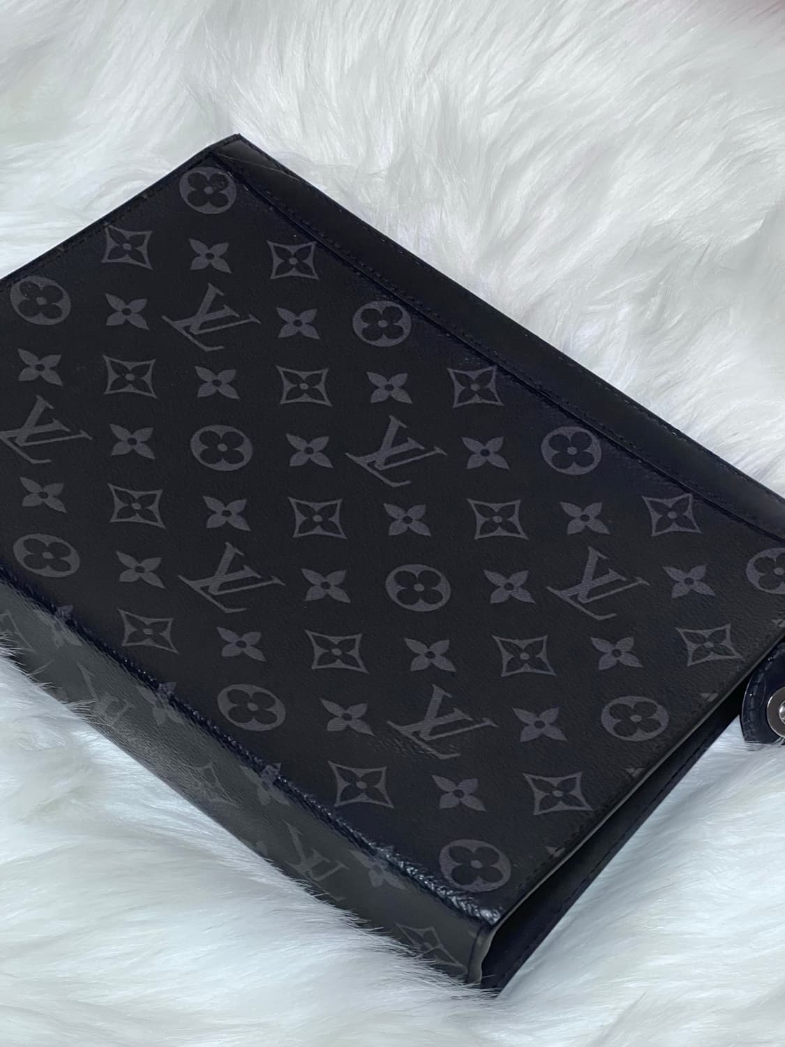 루이비통 이클립스 포쉐트 보야주 클러치 상품이미지1