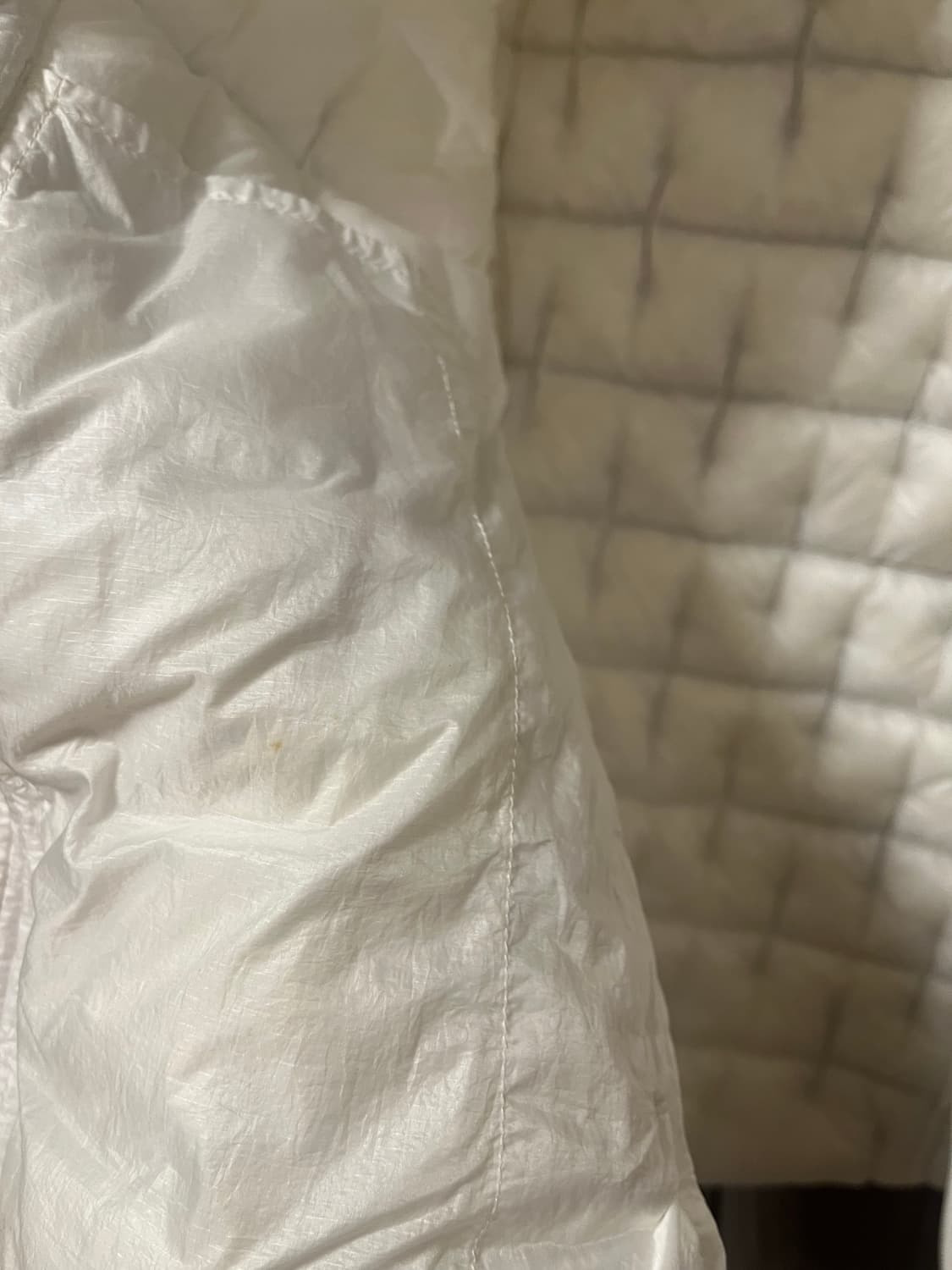 희귀) 몽벨 EX1000 라이트 구스 경량패딩 상품이미지4