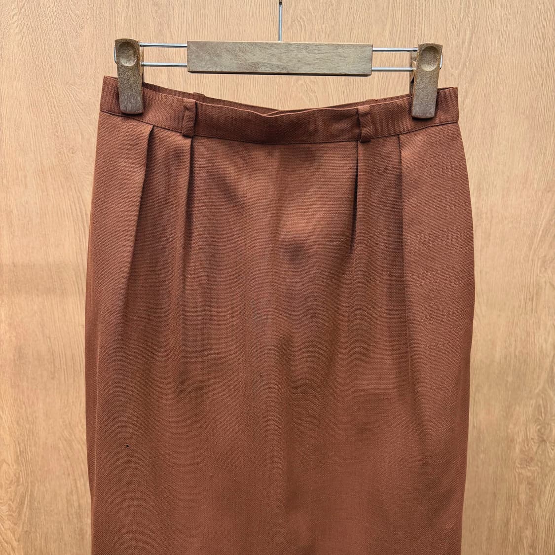 크리스찬 디올 울 미디 스커트 무지 핀턱 디테일 H라인 오렌지 브라운 상품이미지4