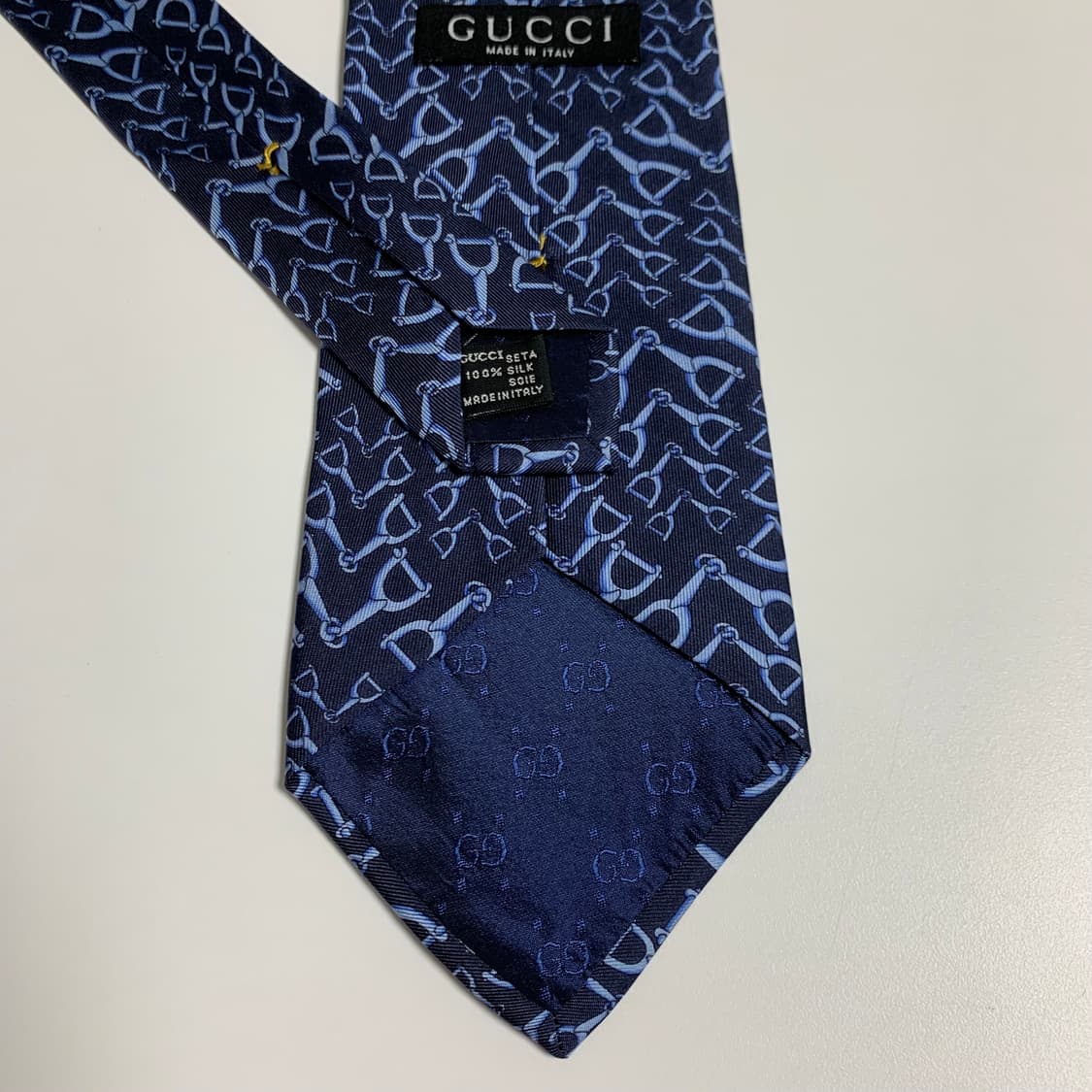 구찌(GUCCI) 명품넥타이 기하학적패턴 100실크 9.5cm 상품이미지6