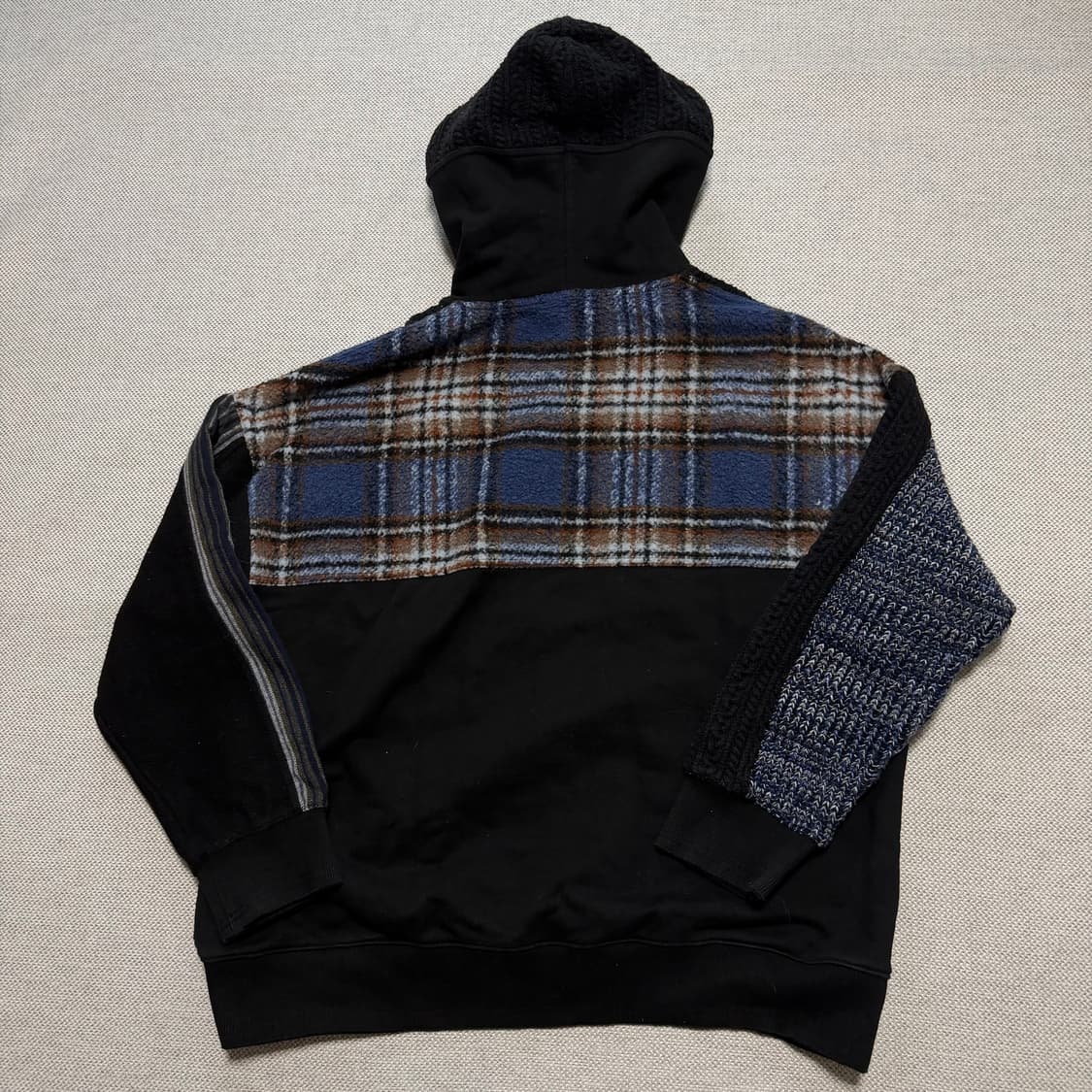 앤더슨벨 20FW 패브릭 콘트라스트 서울 후드티 상품이미지5