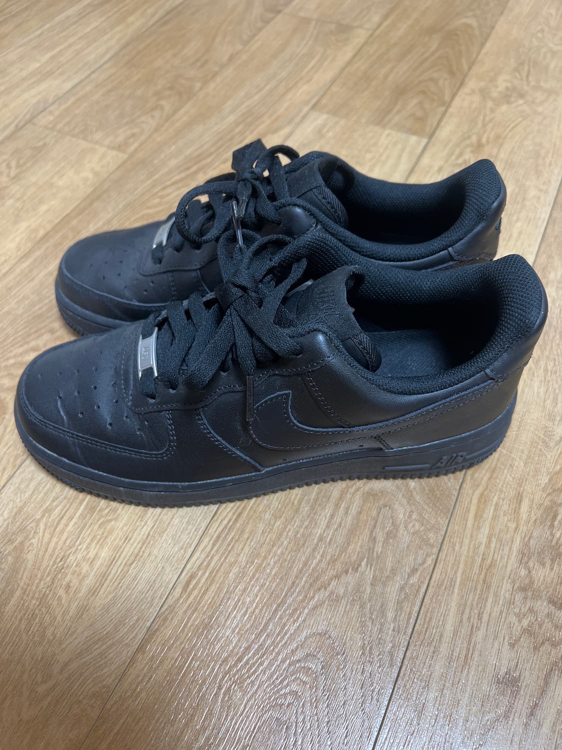 나이키 에어포스1 '07 로우 트리플 블랙 250 상품이미지2