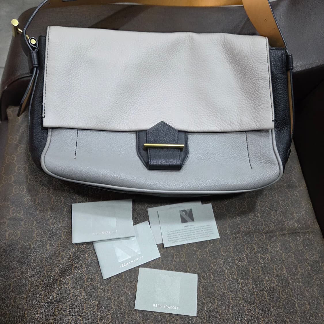 리드크라코프 숄더백 상품이미지1